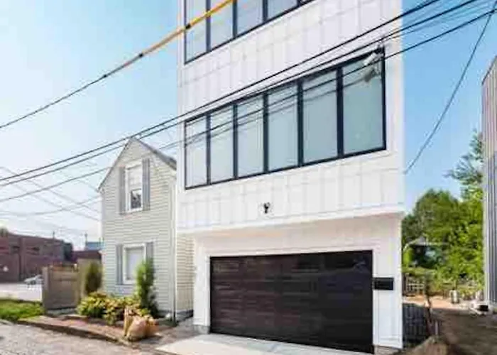 Brand New Build, D-town Views, Must * Columbus